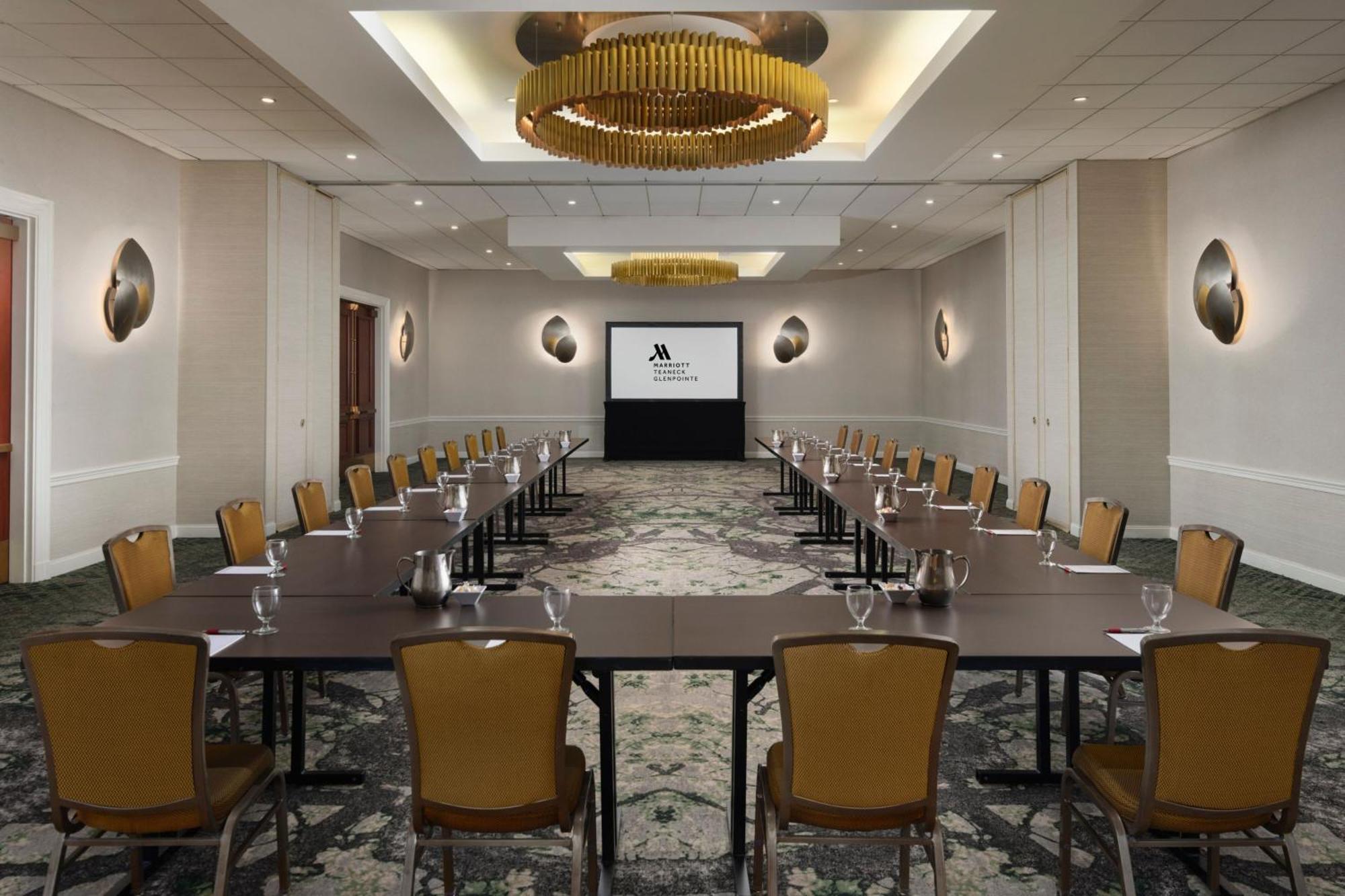 Teaneck Marriott At Glenpointe Hotel Eksteriør billede
