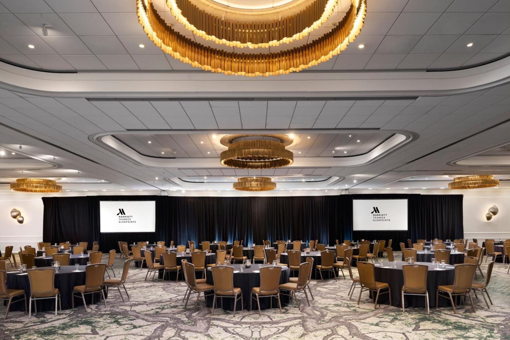 Teaneck Marriott At Glenpointe Hotel Eksteriør billede